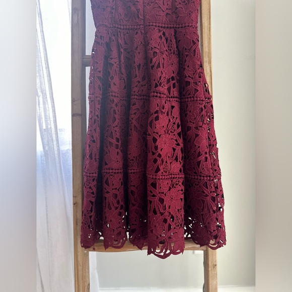 Adelyn Rae Burgundy Deep Red Maroon Eyelet Midi Dress “it” color of the season” - Picture 4 of 6